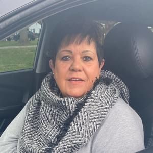 Meet your Posher, Edna